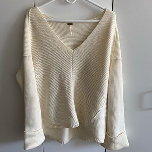 Freepeople White oversize sweater XS